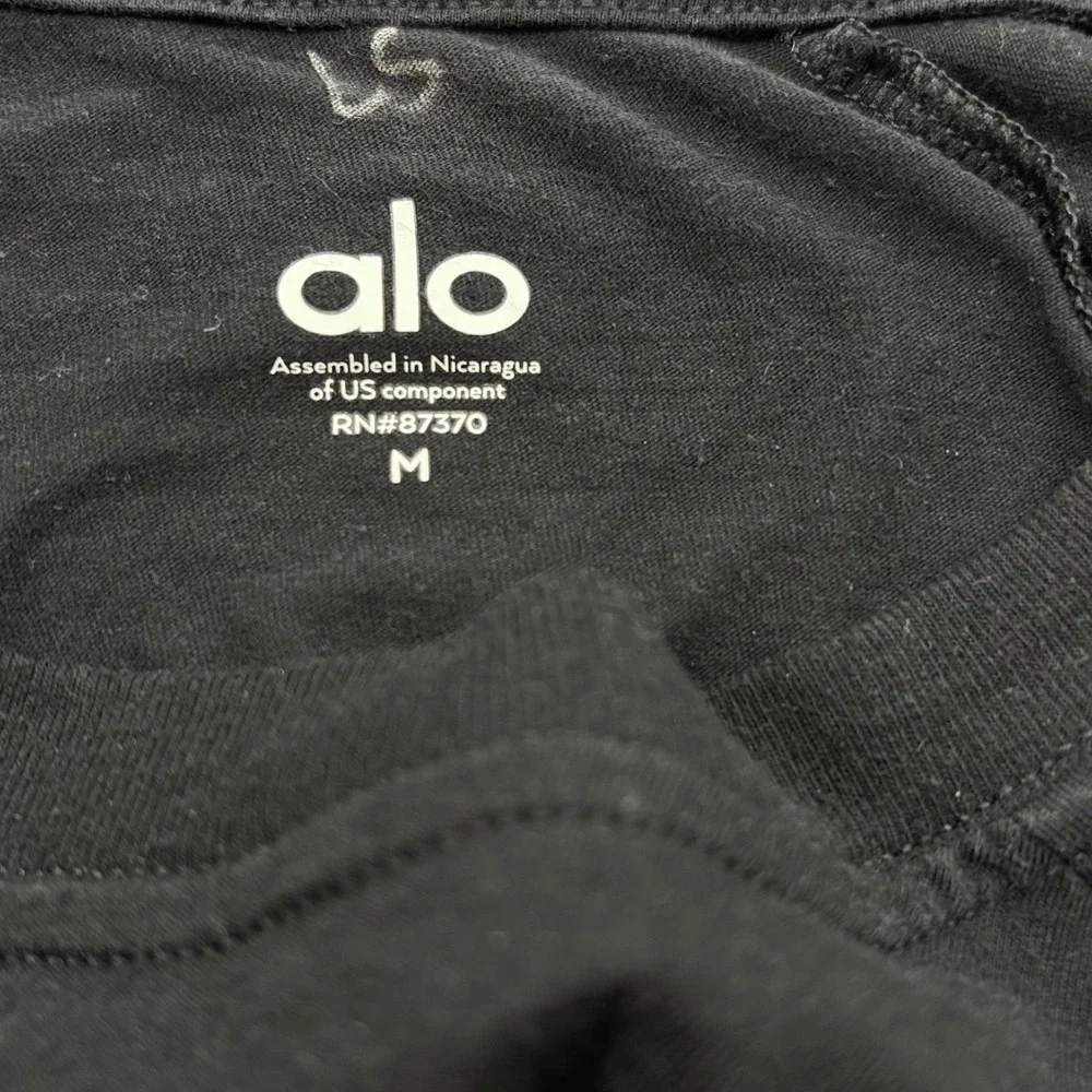Alo Yoga T Shirt Women Long Sleeve Crew Neck Black Top M Athleisure Soft Knit
